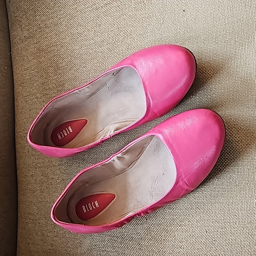 Hot Pink Bloch Ballet Flats Leather Shoes, Leather Sole - sz 38
